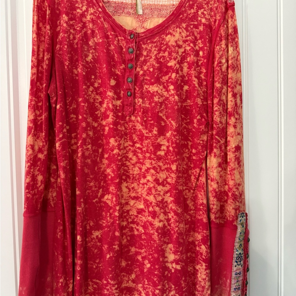 Aratta Red and Cream Long Sleeve Top